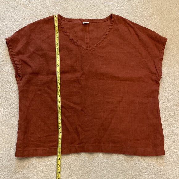 Linen Cloud redwood linen box top, v-neck. Very good condition, size XXL - Picture 6 of 7